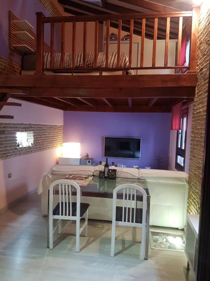Cosy Double Room + Private Bathroom Sevilla Center المظهر الخارجي الصورة
